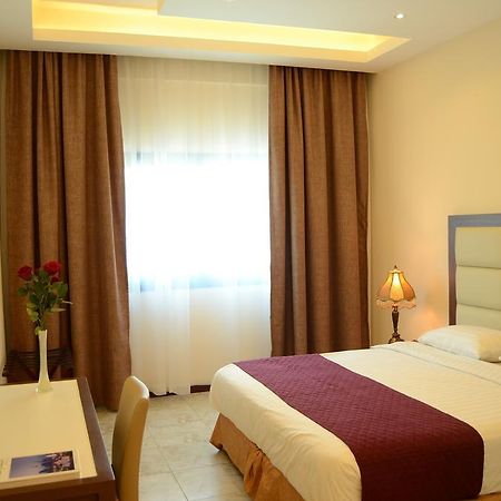 Arcadia Hotel Suites Σάρτζα Εξωτερικό φωτογραφία