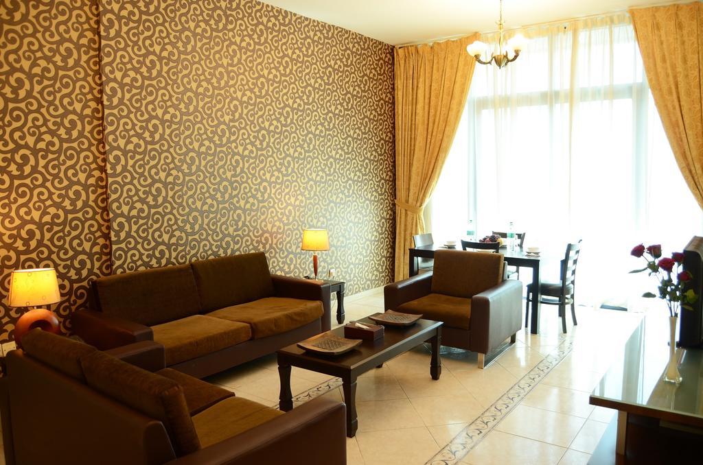 Arcadia Hotel Suites Σάρτζα Εξωτερικό φωτογραφία